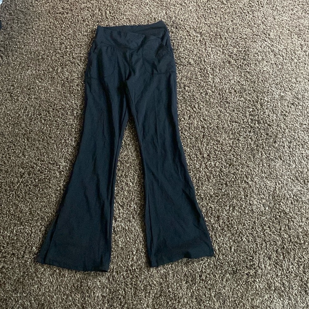 Girls size medium, black